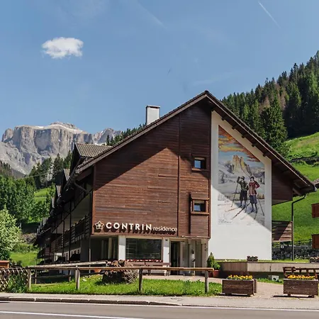 Ξενοδοχείο με διαμερίσματα Contrin