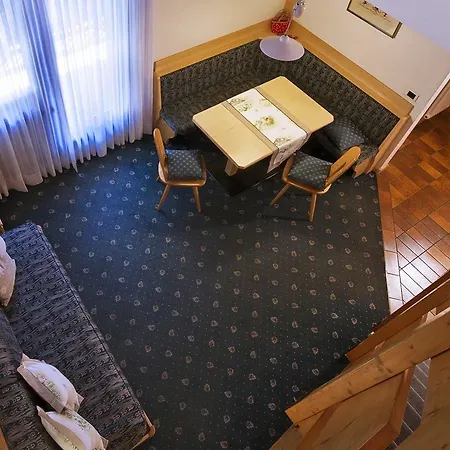 Aparthotel Contrin 3*