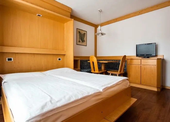 Contrin Aparthotel Canazei