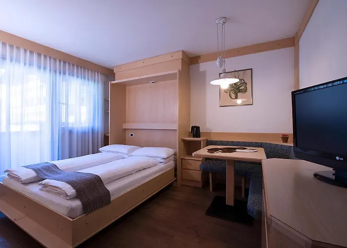 Aparthotel Contrin 3*